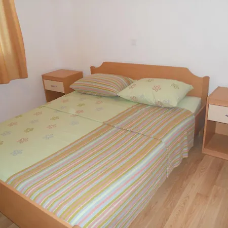 Sails Appartement Ražanac