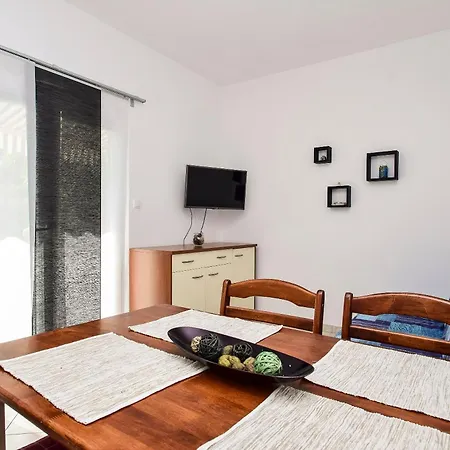 Sails Appartement Ražanac